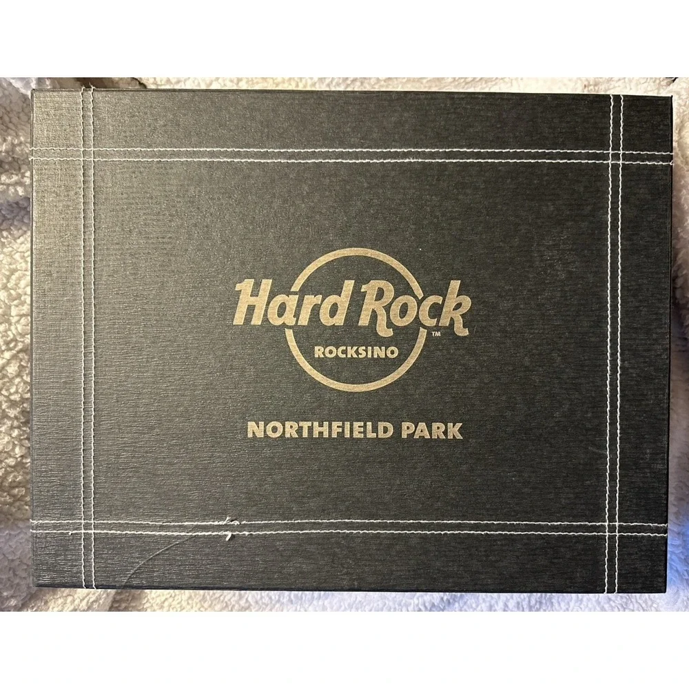 Hard Rock Extra Large Black Heavy Snap Stitched Gift Box w Lid 16